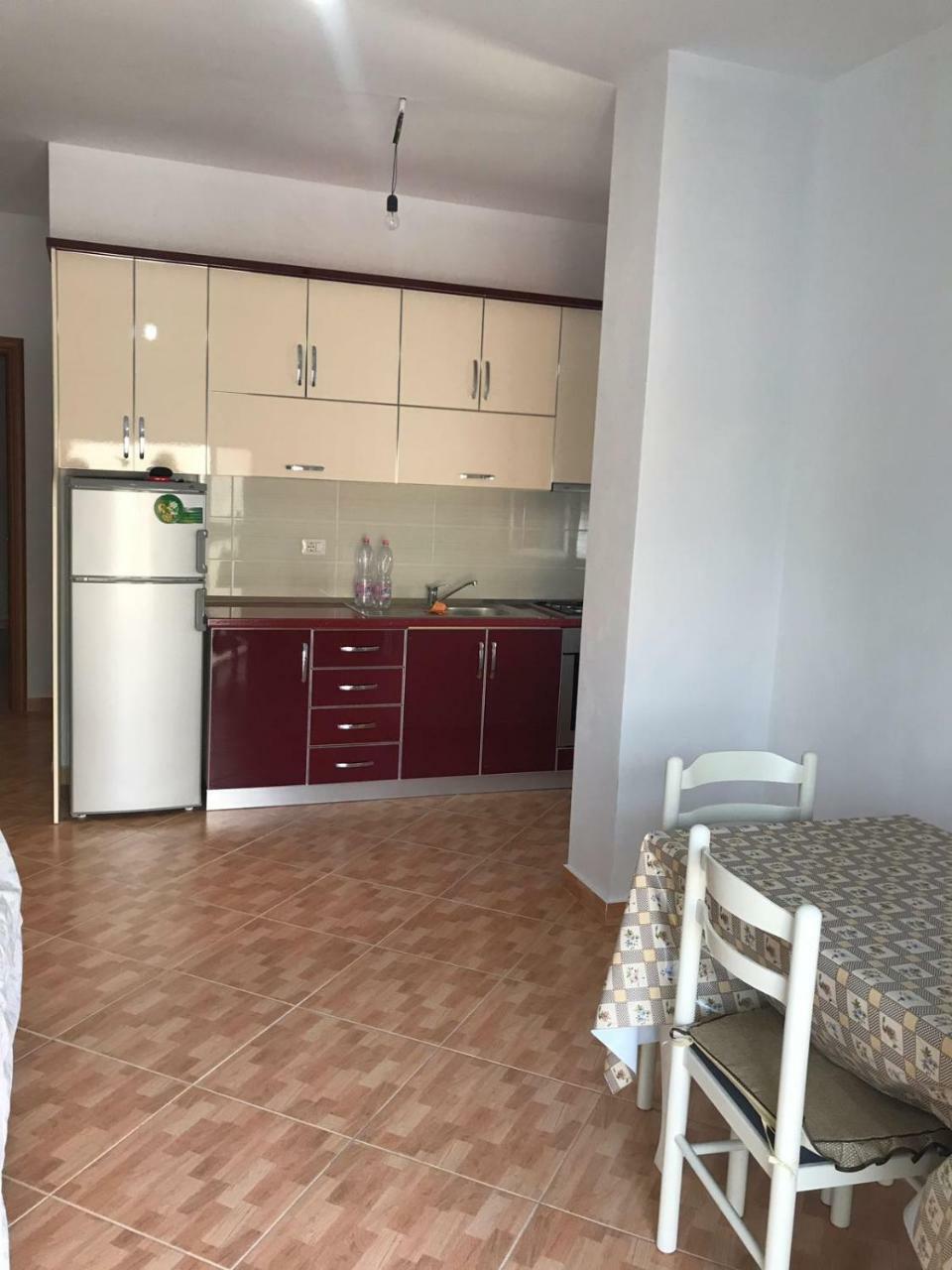 Residence Giulia Vlorë Exteriör bild