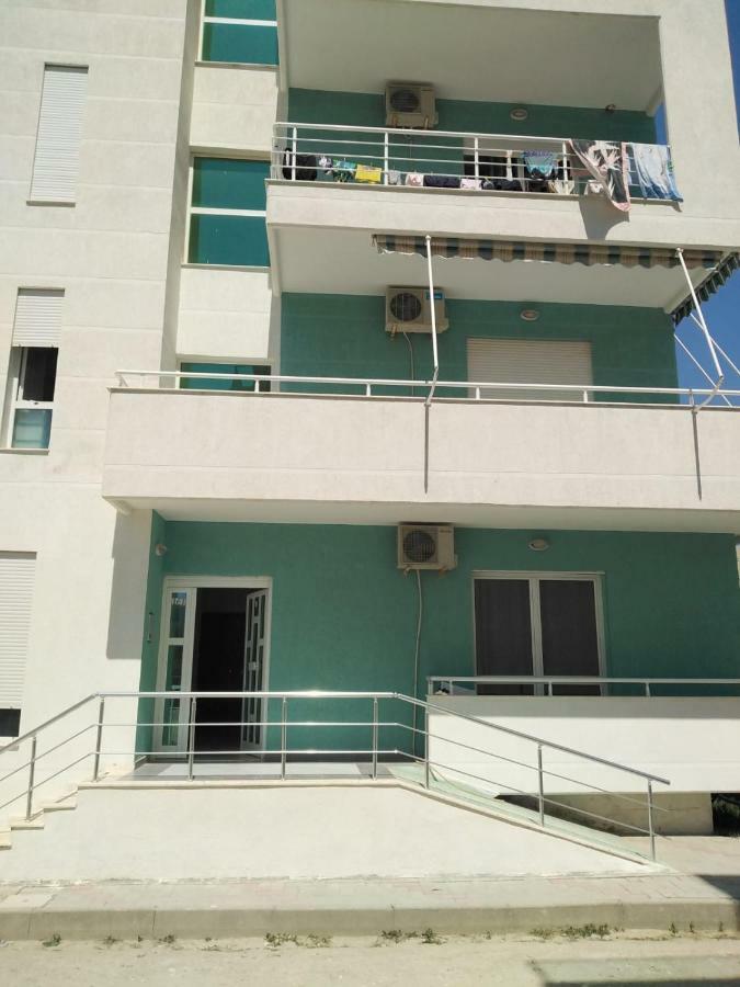 Residence Giulia Vlorë Exteriör bild